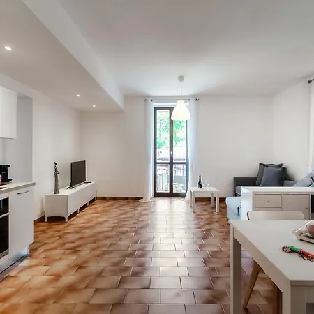 アパート Ortensia *